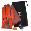 Découvrez nos gants de conduite en cuir pleine fleur marron, faits main : élégants, durables, tactiles, offrant confort et excellente prise en main.